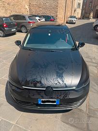 GOLF 8 venom allestimento gti