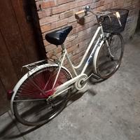 Bianchi da donnatutta originale.