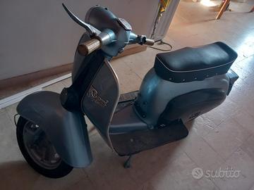 Vespa super capri 125
