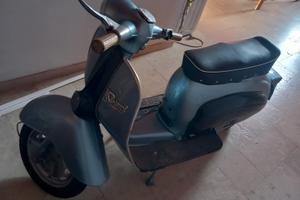 Vespa super capri 125