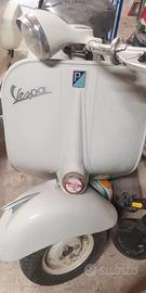 Vespa struzzo conservata