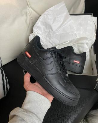 Sneakers basse Supreme x Nike Air Force 1 (nere40)