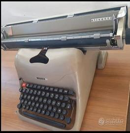 Macchina da scrivere Olivetti. Lexicon 80