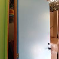 4 porte colorate in legno 