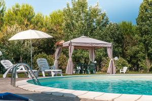 Ultime settimane di relax in piscina e al mare
