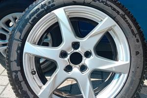 kit cerchi in lega 17 Audi + Gomme Termiche 