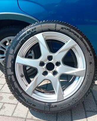 kit cerchi in lega 17 Audi + Gomme Termiche 