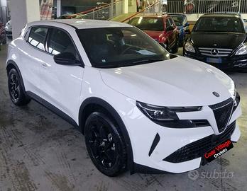 Alfa Romeo Junior 1.2 ibrida 145cv edct6