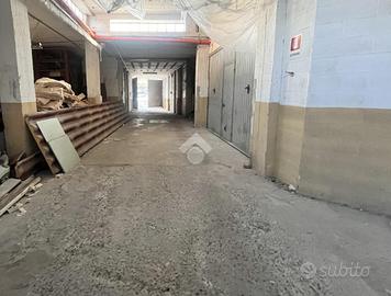 MAGAZZINO A TORTONA