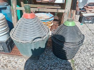 n.3 damigiane per vino, no tappo