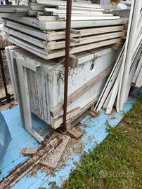 Piatto doccia in ceramica