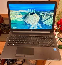 Notebook HP 15” (2019) - Perfettamente funzionante