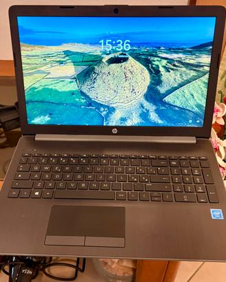 Notebook HP 15” (2019) - Perfettamente funzionante