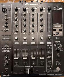 Mixer Pioneer DJM 900 serato