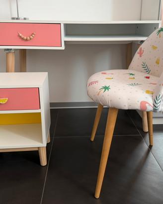 Scrivania, poltroncina e comodino Maison du Monde