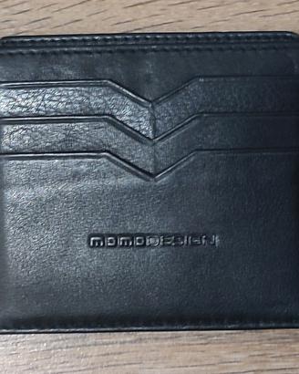 Portacarte nero pelle MOMA design
