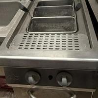 CUCINA INDUSTRIALE PRONTA ALL'USO
