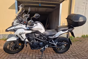 Benelli TRK 502