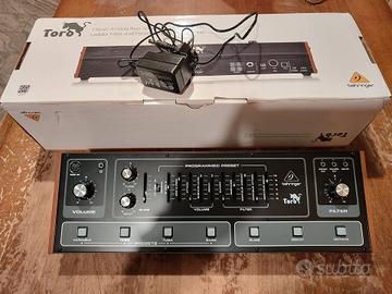 Behringer Toro sintetizzatore analogico (Taurus I)