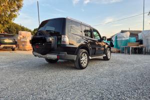 Pajero 3.8 v 6