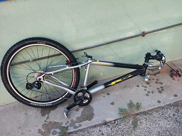 telaio Bicicletta mountain bike usato 