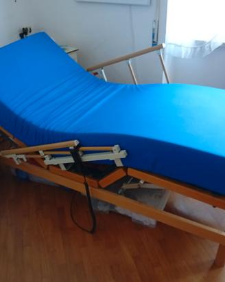 Letto per anziani motorizzato