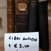 Libri Antichi su Vari Argomenti – 24317
