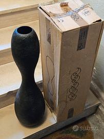 Vaso nero design by Kandolini con box