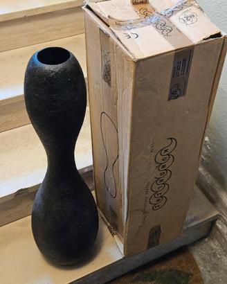 Vaso nero design by Kandolini con box