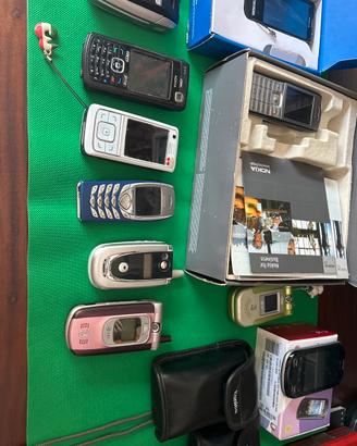 Collezione vecchi cellulari vintage