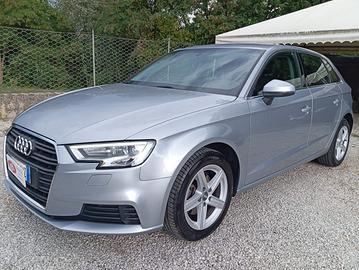 Audi A3 1.6 TDI 116 CV S tronic Business unipro km