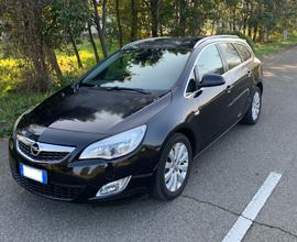 Opel astra sports tourer