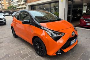 TOYOTA Aygo Connect 1.0 VVT-i 72CV 5P x-clusiv