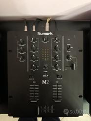 Mixer NUMARK M2  			