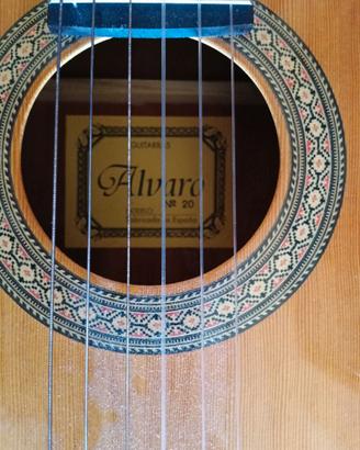 Chitarra classica ALVAREZ