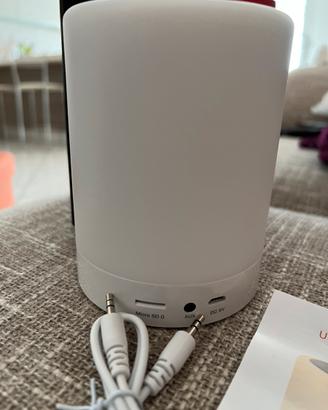 Lampada da comodino con altoparlante Bluetooth