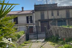 Propietà indipendente doppia entrata