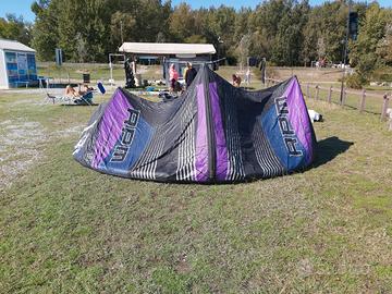 Kitesurf Slingshot RPM 11 + barra sentinel 1.1