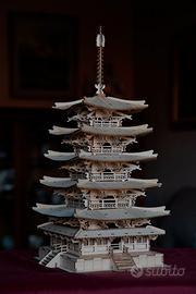 Pagoda a cinque piani in legno, in 3D