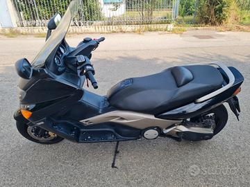 Yamaha T Max - 2004 500cc
