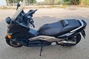 Yamaha T Max - 2004 500cc