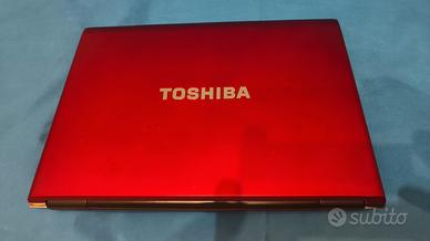 PC TOSHIBA Satellite R830