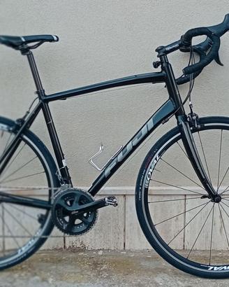Fuji Granfondo size L in aluminio