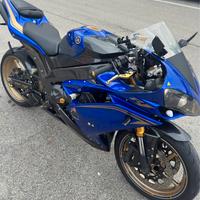 Yamaha YZF-R   R1