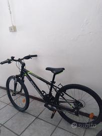 Bicicletta ROCKRIDER 