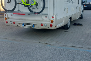 Camper Ford transit 2400 da 140 cv. Del 2007