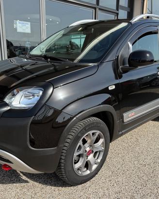 Fiat Panda 1.3 MJT 95 CV CROSS 4x4 my17"