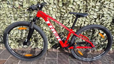 MTB Trek Marlin 6, taglia 13,5”- XS (137-155 cm)