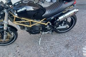 Ducati Monster 750