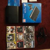 PlayStation 3 + 12 giochi + 2 joystick BUNDLE